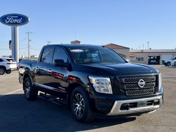 Used 2021 Nissan Titan SV