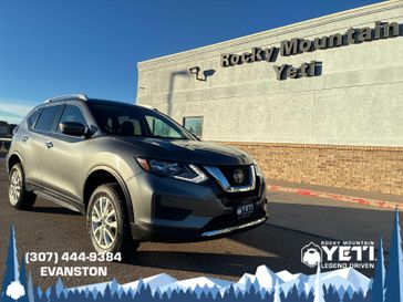 Used 2019 Nissan Rogue SV