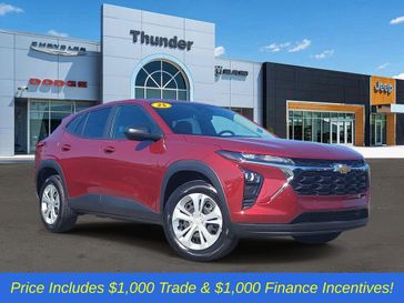 Used 2025 Chevrolet Trax LS