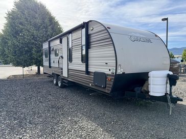 Used 2017 FOREST RIVER CASCADE 22RRC 