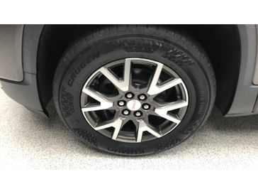 Used 2020 GMC Acadia SLE