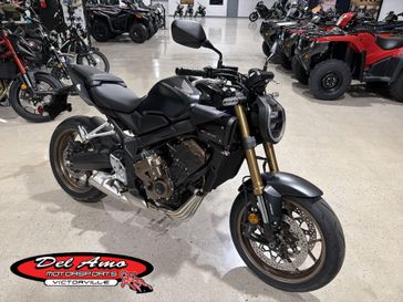 New 2026 Honda CB650R E-CLUTCH 