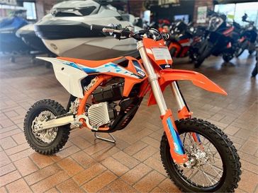 2024 KTM SX-E 5