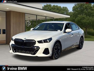 Alpine White