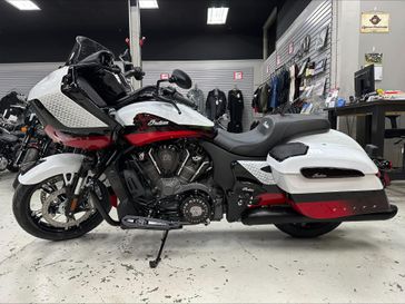 2025 Indian Motorcycle CHALLEGER ELITE 
