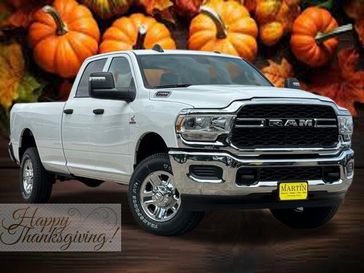 2024 RAM 2500 Tradesman Crew Cab 4x4 8' Box