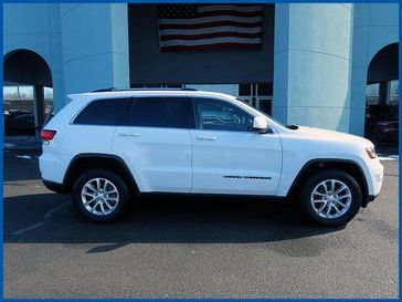 Used 2021 Jeep Grand Cherokee Laredo E