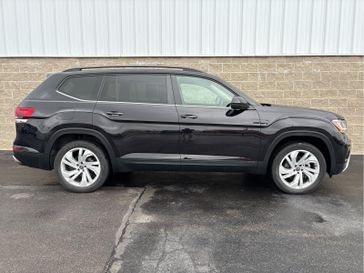Used 2021 Volkswagen Atlas 2.0T SE w/Technology