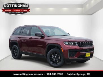 New 2026 Jeep Grand Cherokee Laredo Altitude 4x2