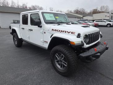 New 2025 Jeep Gladiator Mojave X 4x4