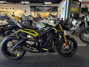 2026 Triumph Street Triple 765 Moto2