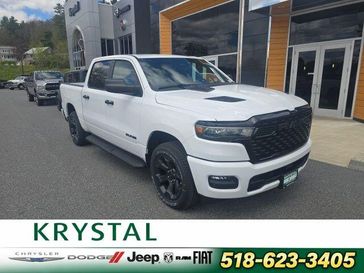 New 2026 RAM 1500 Express Crew Cab 4x4 5'7' Box