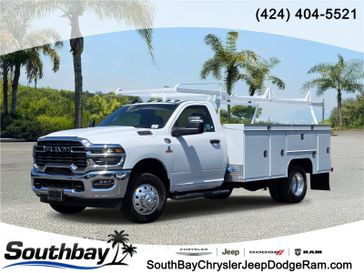 New 2025 RAM 3500 Chassis Cab Tradesman in a White exterior color and Diesel Gray/Blackinterior. Southbay Chrysler Jeep Dodge Ram (424) 404-5521 pixelmotiondemo.com 
