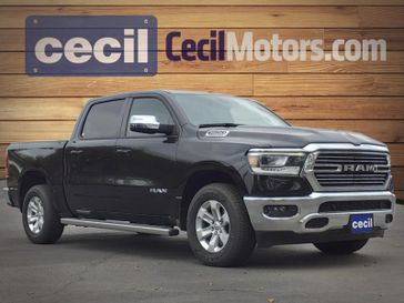 2023 RAM 1500 Laramie Crew Cab 4x4 5'7' Box