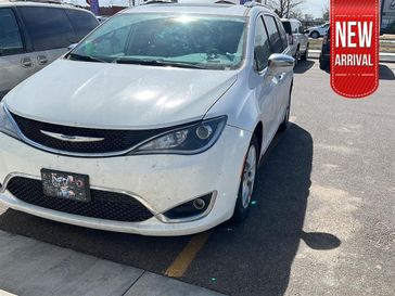 Used 2020 Chrysler Pacifica Limited