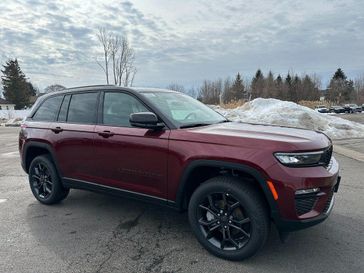 New 2025 Jeep Grand Cherokee Limited 4x4