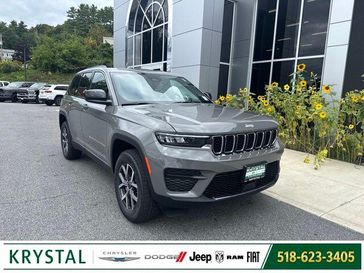 New 2027 Jeep Grand Cherokee Laredo