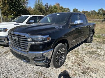 2025 RAM 1500 Laramie Crew Cab 4x4 5'7' Box