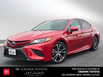2020 Toyota Camry Hybrid SE