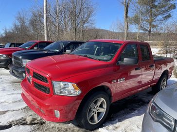 2018 RAM 1500 Express Hemi