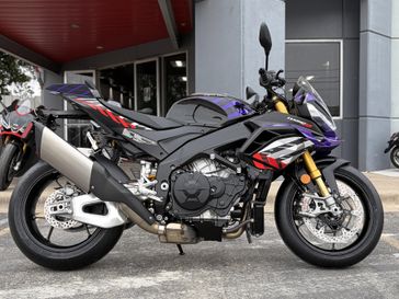 2027 Aprilia Tuono V4 Factory