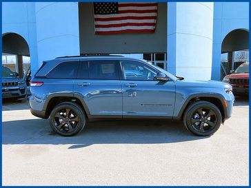 New 2026 Jeep Grand Cherokee Limited