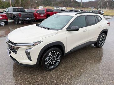 New 2026 Chevrolet Trax 2RS