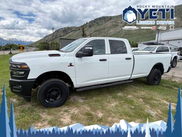 2025 RAM 2500 Tradesman Crew Cab 4x4 8' Box