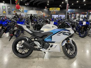 2025 Yamaha YZF-R3 ABS 