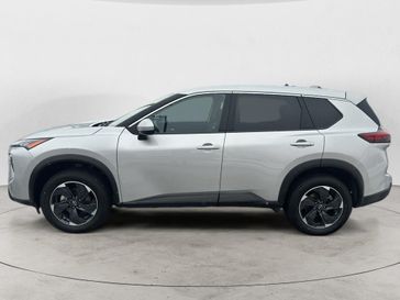 Used 2024 Nissan Rogue SV