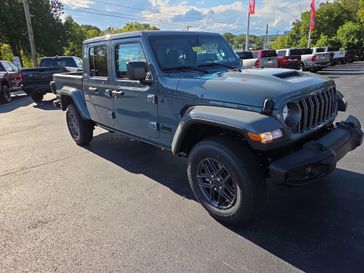 New 2025 Jeep Gladiator Sport S 4x4