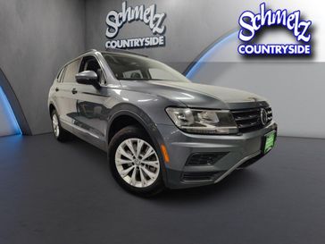 Used 2018 Volkswagen Tiguan SE AWD w/Sunroof