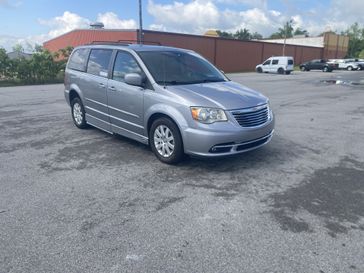 Used 2014 Chrysler Town & Country Touring
