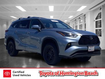 Used 2021 Toyota Highlander XLE