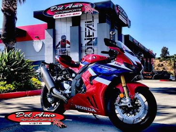 New 2027 Honda CBR1000RR-R FIREBLADE SP 