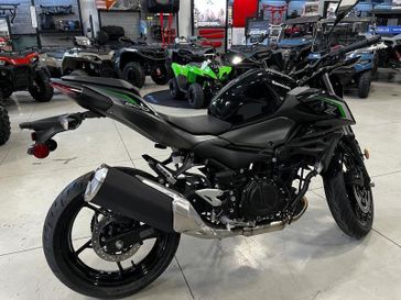 New 2025 Kawasaki Z500 ABSMetallic Spark BlackMetallic 