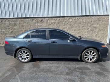 2008 Acura TSX  in a Carbon Gray Pearl exterior color and Ebonyinterior. Wilmington Auto Center Chrysler Dodge Jeep Ram (937) 556-6430 wilmingtonautocentercdjr.com 