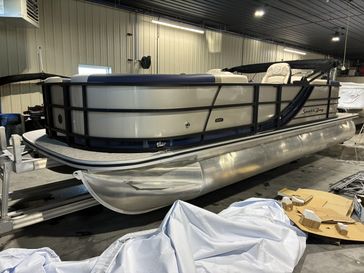 New 2026 SOUTHBAY 224RS 