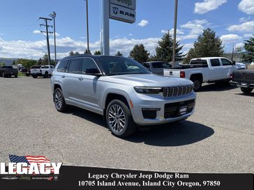 2025 Jeep Grand Cherokee L Summit Reserve 4x4
