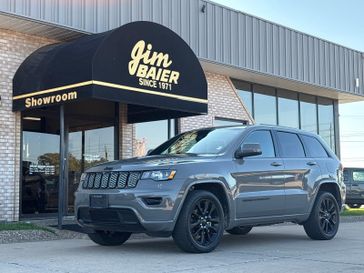 Used 2020 Jeep Grand Cherokee Altitude
