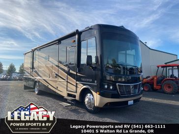 Used 2016 HOLIDAY RAMBLER VACATIONER 34ST MOTOR HOME 