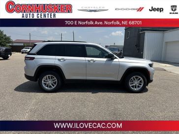 2024 Jeep Grand Cherokee Laredo X