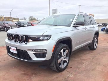 2025 Jeep Grand Cherokee Limited 4x2