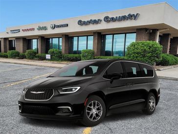 New 2026 Chrysler Pacifica Select