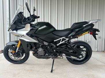 2024 Suzuki GSX-S 1000GX+