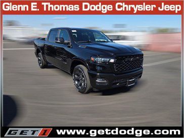 New 2025 RAM 1500 Big Horn Crew Cab 4x2 5'7' Box