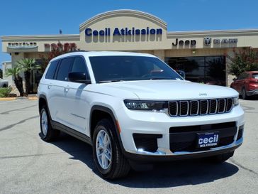 New 2026 Jeep Grand Cherokee L Laredo 4x2