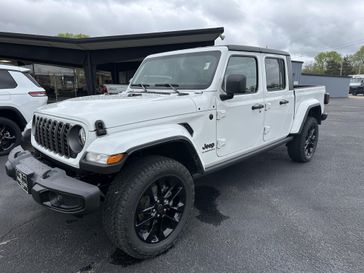 2025 Jeep Gladiator Nighthawk 4x4