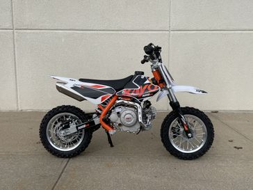 2022 KAYO KMB60  in a WHITE / ORANGE exterior color. Cross Country Powersports 732-491-2900 crosscountrypowersports.com 