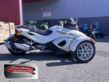 Used 2014 Can-Am RD SPYDER RS 991 SE5 WP 14 CALI 